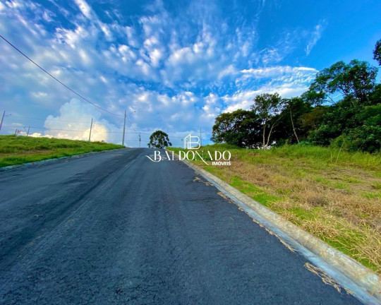 Imagem Terreno à Venda, 200 m² em Centro - Extrema Imagem Terreno à Venda, 200 m² em Centro - Extrema