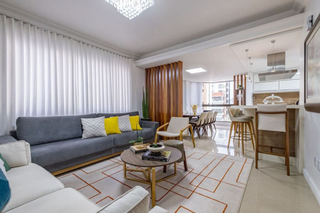 Imagem Apartamento com 3 Quartos à Venda, 114 m² em Centro - Florianópolis Imagem Apartamento com 3 Quartos à Venda, 114 m² em Centro - Florianópolis