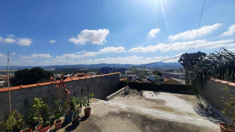 Imagem Casa com 3 Quartos à Venda, 190 m² em Jardim Presidente Dutra - Guarulhos Imagem Casa com 3 Quartos à Venda, 190 m² em Jardim Presidente Dutra - Guarulhos