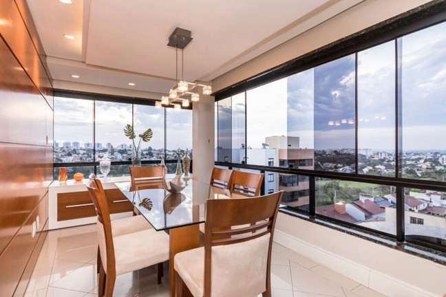 Imagem Imóvel com 4 Quartos à Venda, 210 m² em Jardim Planalto - Porto Alegre Imagem Imóvel com 4 Quartos à Venda, 210 m² em Jardim Planalto - Porto Alegre
