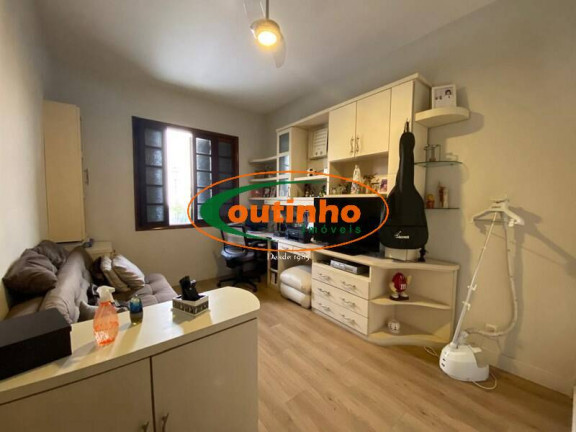 Imagem Cobertura com 3 Quartos à Venda, 200 m² em Maracanã - Rio De Janeiro Imagem Cobertura com 3 Quartos à Venda, 200 m² em Maracanã - Rio De Janeiro