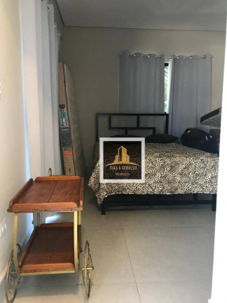 Imagem Chácara com 8 Quartos à Venda, 6.000 m² em Chácaras Condomínio Recanto Pássaros Ii - Jacareí Imagem Chácara com 8 Quartos à Venda, 6.000 m² em Chácaras Condomínio Recanto Pássaros Ii - Jacareí
