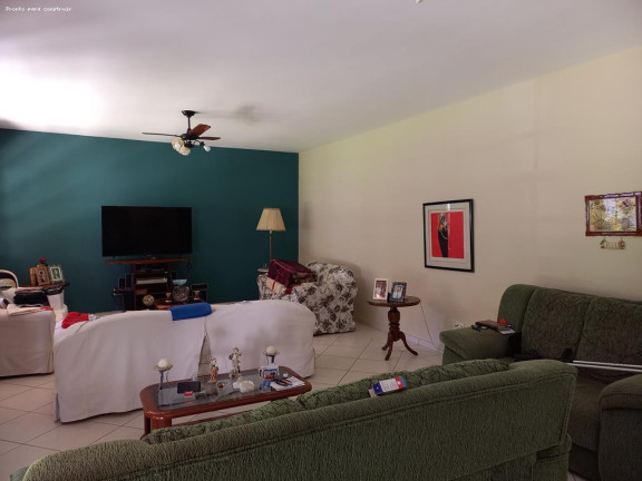 Imagem Casa com 4 Quartos à Venda, 1.200 m² em Bairro Peixoto - Niterói