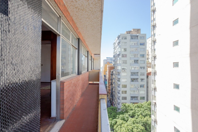Imagem Apartamento com 3 Quartos à Venda, 141 m² em Centro Histórico - Porto Alegre Imagem Apartamento com 3 Quartos à Venda, 141 m² em Centro Histórico - Porto Alegre
