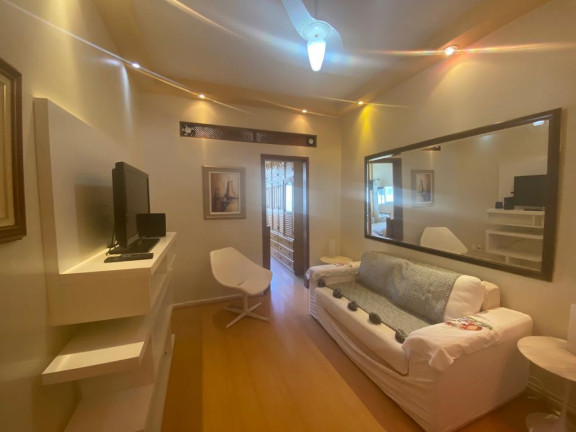 Imagem Apartamento com 1 Quarto à Venda, 45 m² em Copacabana - Rio De Janeiro