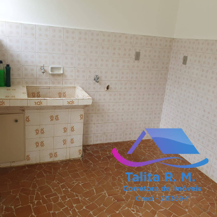 Imagem Casa com 4 Quartos à Venda, 250 m² em Botucatu Imagem Casa com 4 Quartos à Venda, 250 m² em Botucatu