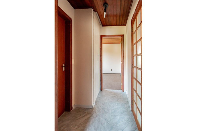 Imagem Imóvel com 2 Quartos à Venda, em Passo Da Areia - Porto Alegre Imagem Imóvel com 2 Quartos à Venda, em Passo Da Areia - Porto Alegre