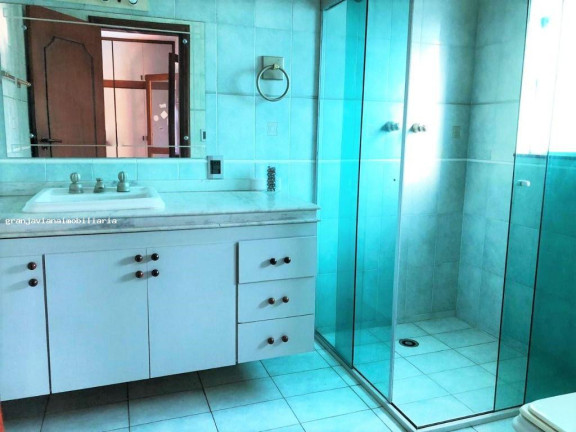 Imagem Casa à Venda, em São Paulo 2 - Cotia Imagem Casa à Venda, em São Paulo 2 - Cotia