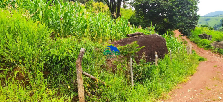 Imagem Terreno à Venda, 570 m² em Zona Rural - Aiuruoca Imagem Terreno à Venda, 570 m² em Zona Rural - Aiuruoca