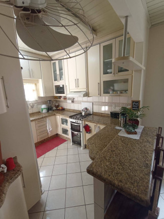 Casa com 4 Quartos à Venda, 361 m² em Jardim Maristela - Criciúma