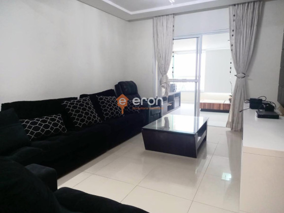 Imagem Apartamento com 4 Quartos à Venda, 203 m²