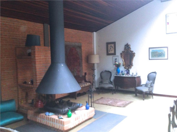 Imagem Casa com 4 Quartos à Venda, 800 m² em Vila Real Moinho Velho - Embu Das Artes Imagem Casa com 4 Quartos à Venda, 800 m² em Vila Real Moinho Velho - Embu Das Artes
