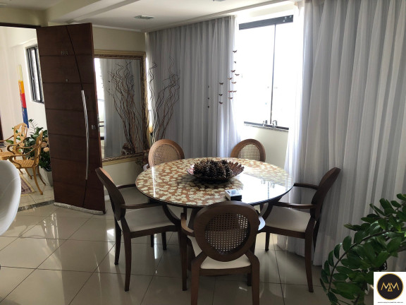 Imagem Imóvel com 3 Quartos à Venda, 242 m² em Tambaú - João Pessoa