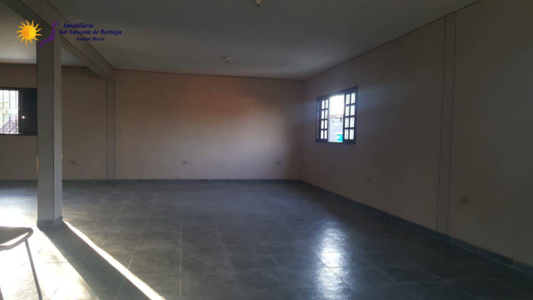 Imagem Casa com 4 Quartos à Venda, 328 m² em Vista Linda - Bertioga Imagem Casa com 4 Quartos à Venda, 328 m² em Vista Linda - Bertioga
