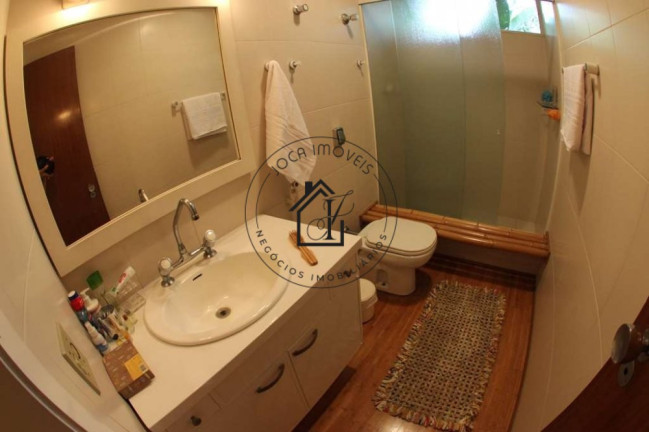 Imagem Casa com 4 Quartos à Venda, 6.719 m² em Granja Viana - Cotia Imagem Casa com 4 Quartos à Venda, 6.719 m² em Granja Viana - Cotia
