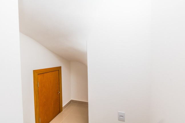 Imagem Imóvel com 2 Quartos à Venda, 61 m² em Menino Deus - Porto Alegre Imagem Imóvel com 2 Quartos à Venda, 61 m² em Menino Deus - Porto Alegre
