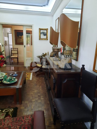 Imagem Apartamento com 3 Quartos à Venda, 220 m² em Moinhos De Vento - Porto Alegre