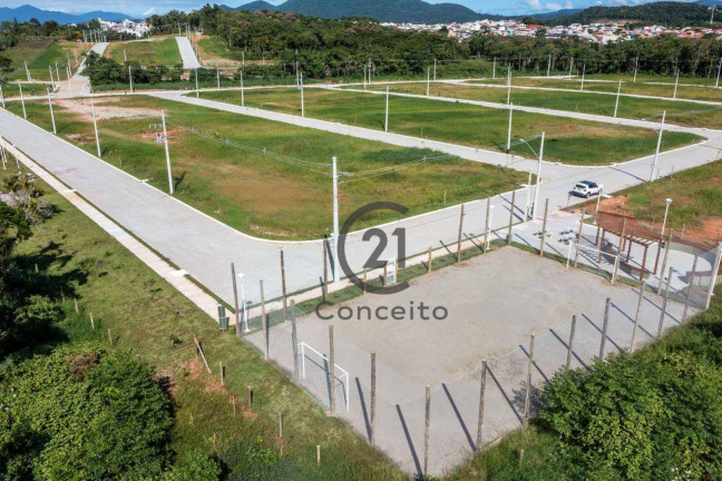Imagem Terreno à Venda, 400 m² em Forquilhas - São José