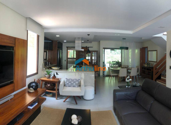 Imagem Casa com 3 Quartos à Venda, 225 m² em Fazendinha - Carapicuíba Imagem Casa com 3 Quartos à Venda, 225 m² em Fazendinha - Carapicuíba