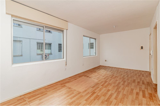 Imagem Apartamento com 1 Quarto à Venda, 32 m² em Cidade Baixa - Porto Alegre Imagem Apartamento com 1 Quarto à Venda, 32 m² em Cidade Baixa - Porto Alegre