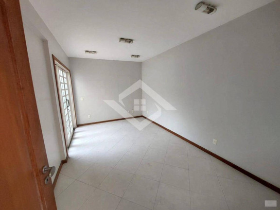 Imagem Casa com 5 Quartos à Venda, 200 m² em Campo Grande - Rio De Janeiro