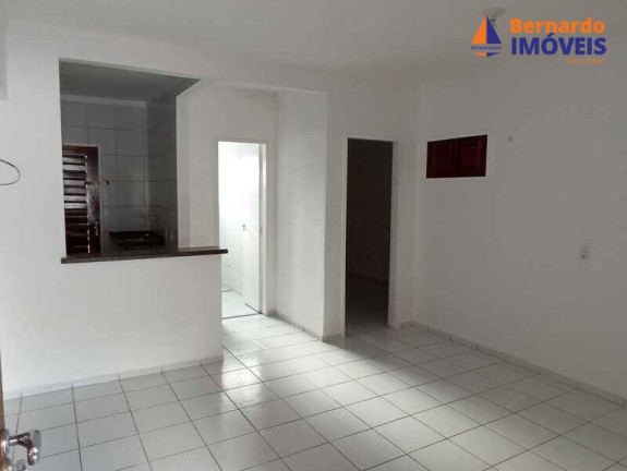 Imagem Casa com 2 Quartos à Venda, 61 m² em Centro - Cascavel Imagem Casa com 2 Quartos à Venda, 61 m² em Centro - Cascavel