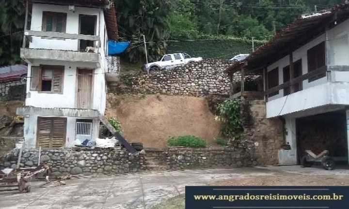 Imagem Sobrado com 6 Quartos à Venda, em Ponta Do Sapê (cunhambebe) - Angra Dos Reis Imagem Sobrado com 6 Quartos à Venda, em Ponta Do Sapê (cunhambebe) - Angra Dos Reis