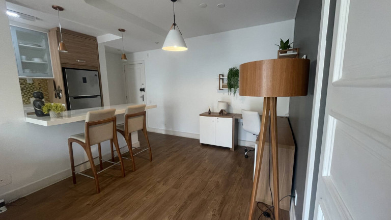 Imagem Apartamento com 3 Quartos à Venda, 95 m² em Jurerê Internacional - Florianópolis