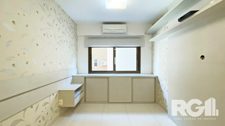 Imagem Imóvel com 2 Quartos à Venda, em Higienópolis - Porto Alegre Imagem Imóvel com 2 Quartos à Venda, em Higienópolis - Porto Alegre
