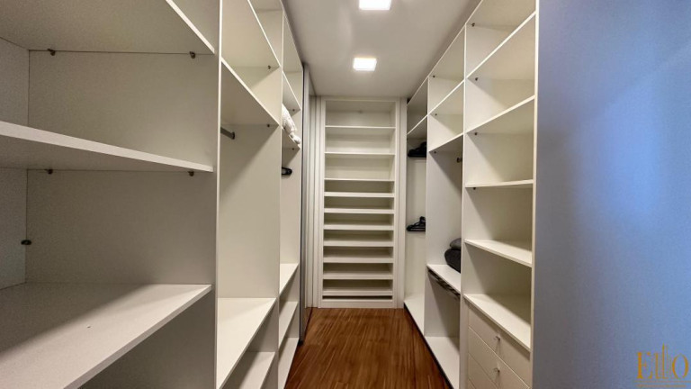 Imagem Cobertura com 4 Quartos à Venda, 280 m² em Centro - Balneário Camboriú