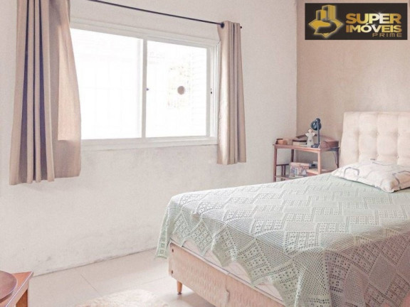 Imagem Casa com 3 Quartos à Venda, 450 m² em Laranjal - Pelotas