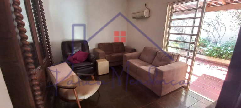 Imagem Casa com 3 Quartos à Venda, 200 m² em City Ribeirão - Ribeirão Preto Imagem Casa com 3 Quartos à Venda, 200 m² em City Ribeirão - Ribeirão Preto