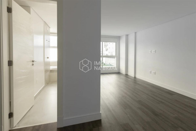 Imagem Apartamento com 3 Quartos à Venda, 188 m² em Praia Brava - Itajaí Imagem Apartamento com 3 Quartos à Venda, 188 m² em Praia Brava - Itajaí