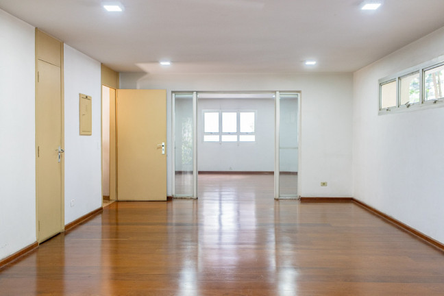 Imagem Apartamento com 3 Quartos à Venda, 223 m² em Jardim Paulista - São Paulo Imagem Apartamento com 3 Quartos à Venda, 223 m² em Jardim Paulista - São Paulo