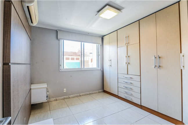 Imagem Casa de Condomínio com 3 Quartos à Venda, 84 m² em Jardim Itu - Porto Alegre Imagem Casa de Condomínio com 3 Quartos à Venda, 84 m² em Jardim Itu - Porto Alegre