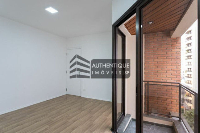 Imagem Flat com 1 Quarto à Venda, 39 m² em Moema - São Paulo Imagem Flat com 1 Quarto à Venda, 39 m² em Moema - São Paulo