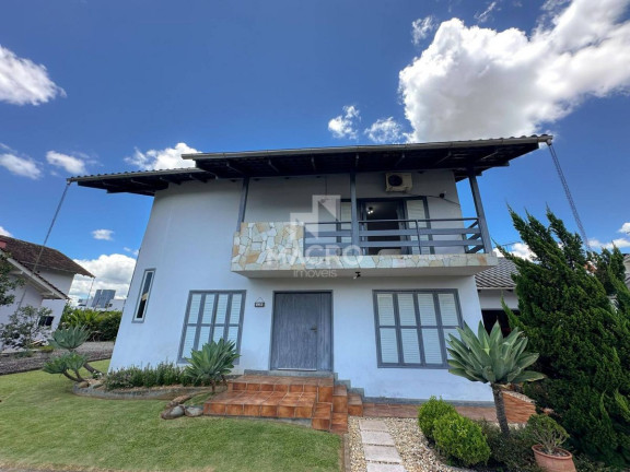 Imagem Casa com 3 Quartos à Venda, 226 m² em Rau - Jaraguá Do Sul Imagem Casa com 3 Quartos à Venda, 226 m² em Rau - Jaraguá Do Sul