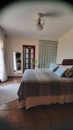 Imagem Chácara com 3 Quartos à Venda, 308 m²