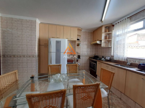 Imagem Casa com 4 Quartos à Venda, 200 m² Imagem Casa com 4 Quartos à Venda, 200 m²