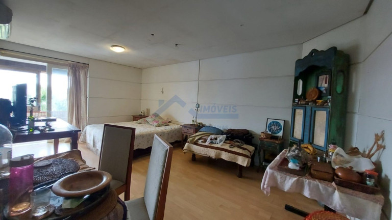Imagem Sobrado com 3 Quartos à Venda, 325 m² em Vila Assunção - Porto Alegre Imagem Sobrado com 3 Quartos à Venda, 325 m² em Vila Assunção - Porto Alegre