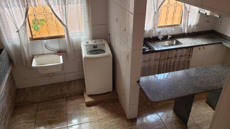 Imagem Casa com 2 Quartos à Venda, 170 m² em 7º Distrito Industrial - Araraquara