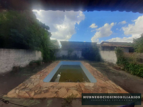 Imagem Imóvel com 2 Quartos à Venda, 180 m² em Edgar Pereira - Montes Claros Imagem Imóvel com 2 Quartos à Venda, 180 m² em Edgar Pereira - Montes Claros