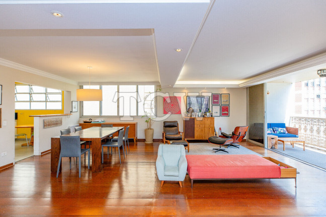 Imagem Apartamento com 3 Quartos à Venda, 330 m² em Itaim Bibi - São Paulo Imagem Apartamento com 3 Quartos à Venda, 330 m² em Itaim Bibi - São Paulo