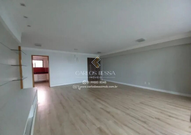 Imagem Apartamento com 3 Quartos à Venda, 133 m² em Casa Caiada - Olinda