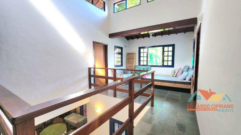Imagem Casa com 3 Quartos à Venda, 216 m² em Massaguaçu - Caraguatatuba