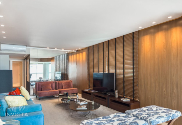 Imagem Apartamento com 3 Quartos à Venda, 156 m² em Centro - Balneário Camboriú