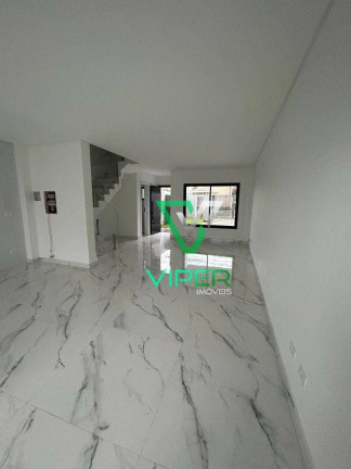 Imagem Sobrado com 3 Quartos à Venda, 127 m² em Xaxim - Curitiba Imagem Sobrado com 3 Quartos à Venda, 127 m² em Xaxim - Curitiba