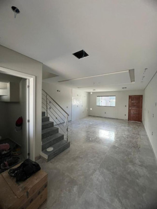 Imagem Casa com 3 Quartos à Venda, 150 m² em Floresta - Joinville Imagem Casa com 3 Quartos à Venda, 150 m² em Floresta - Joinville