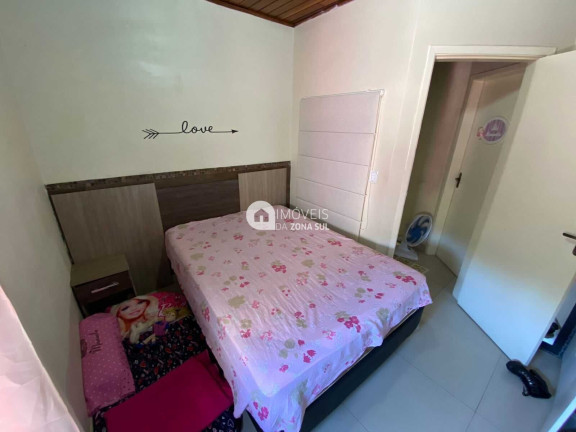 Imagem Casa com 2 Quartos à Venda, 56 m² Imagem Casa com 2 Quartos à Venda, 56 m²