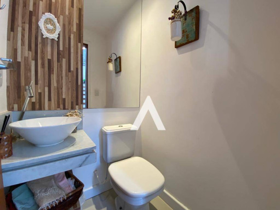 Imagem Casa com 4 Quartos à Venda, 307 m² em Tijuca - Teresópolis Imagem Casa com 4 Quartos à Venda, 307 m² em Tijuca - Teresópolis